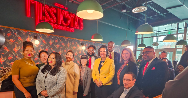 MayorBowser's tweet photo. We're committed to investing in people who fill amenity gaps and create opportunities in our neighborhoods.

Through the Food Access Fund, we've invested in 25+ food businesses that are doing just that. Black Restaurant Week is a great opportunity to support many of them.
