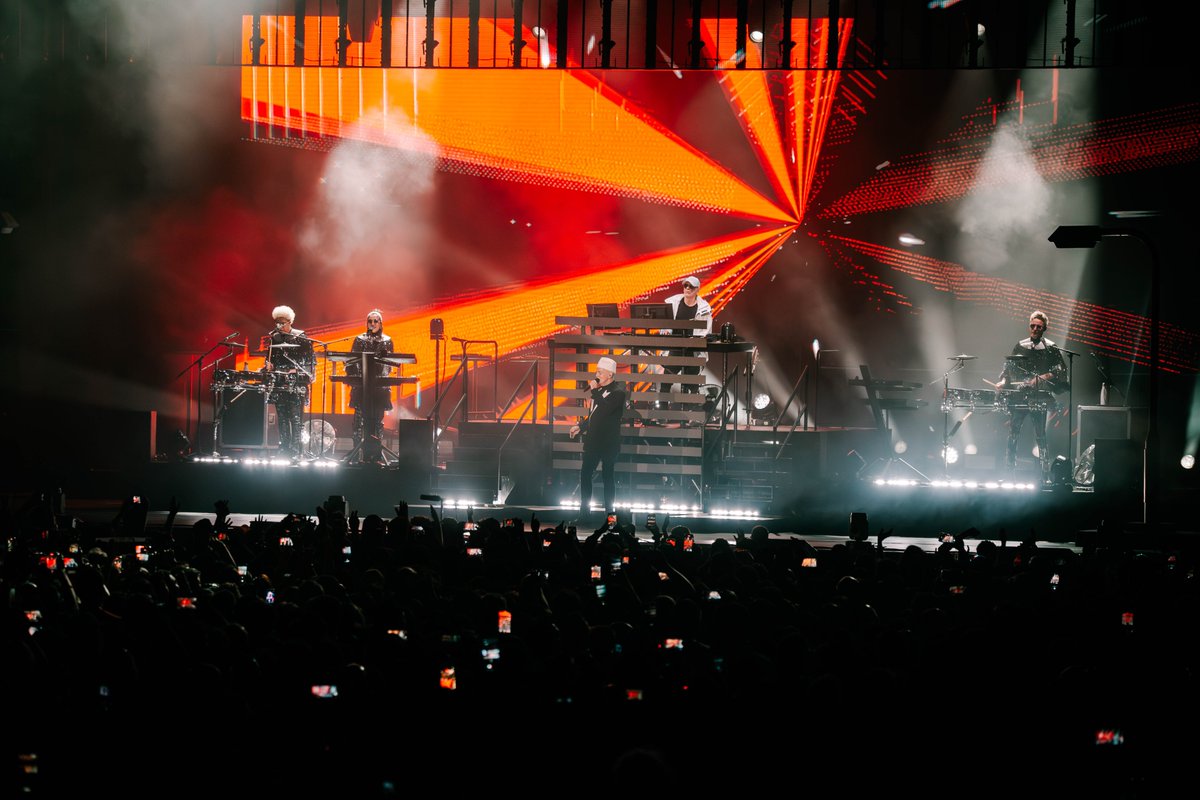 petshopboys tweet picture
