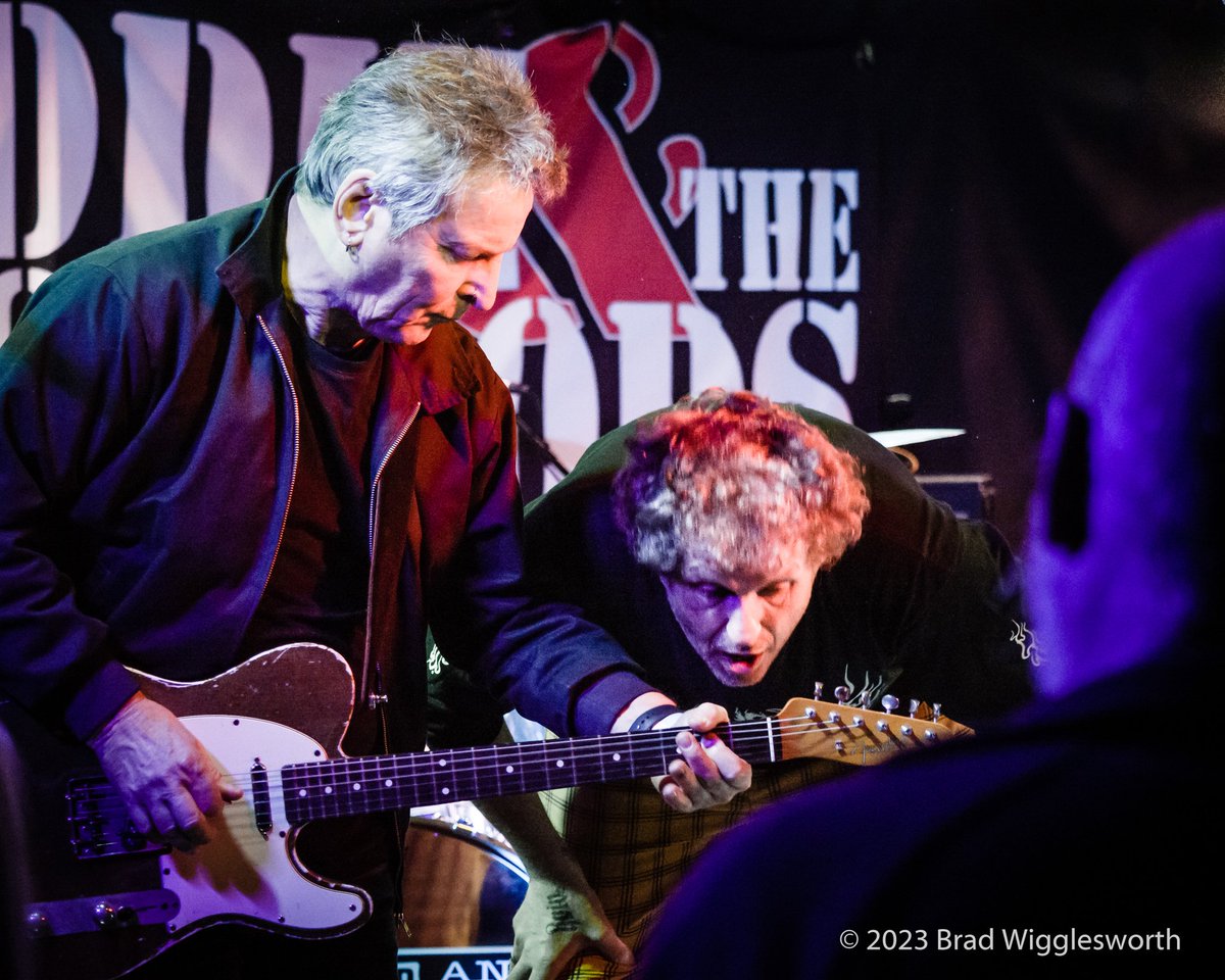 BradWiggs's tweet photo. @EddieHotRods were full of dynamic  energy @hornvenue on Saturday with @Juicebox_Indie.
Supported by #NarcoticHearts @PerfectPopCoOp &amp; #RAMCache

#GuardiansOfTheLegacy #RockMusic #PunkRock #StAlbans #LiveMusic #StAlbansLive #LocalMusic #OriginalMusic https://t.co/a2HGVo8pTi