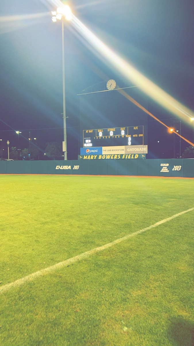 AddiLee2027's tweet photo. Thank you so much @AJDaugherty1 for having a great camp! I had so much fun meeting new girls and getting the chance to play at y’all’s field! @UAB_SB #FCFF https://t.co/rlt7QSwRSQ