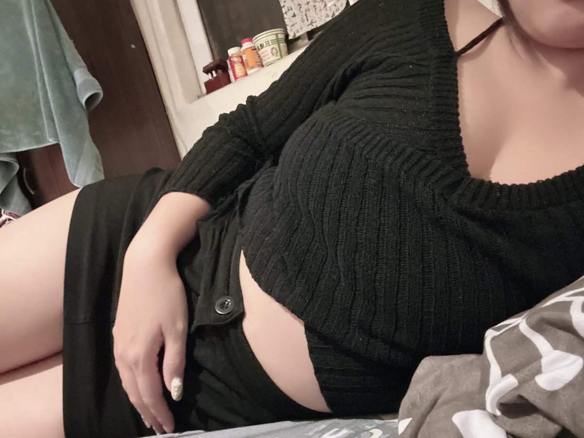 一定是太久沒出現都沒人要了😭
找情侶沒有情侶
找單男沒有單男
是不是該刪app了😭

#台南情侶
#交換不換
#單女 #單男