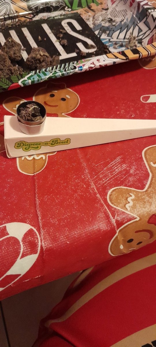 YoungGotti49er's tweet photo. @LegendTh3Gr3at Fuego my guy🔥🤙💚💯 #purpleRush with my ever lasting @the420arcade dispo.have a great monday Legend #StonerFam https://t.co/N5hg23SxDS
