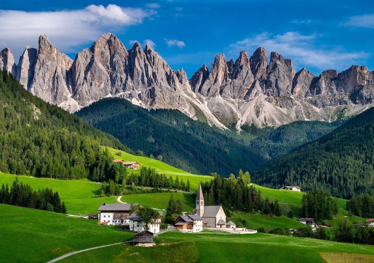 geocastaway's tweet photo. Resuelven el enigma geológico conocido como “el problema de la dolomita” 🔗 https://t.co/tKMe2JDRJv https://t.co/IPcBAIQMo6