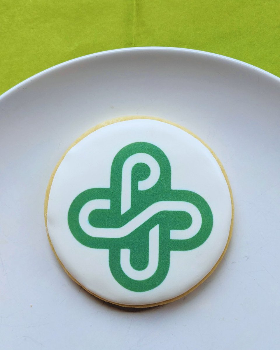🍪💚 Celebrating National Cookie Day with a sprinkle of Portland State pride.