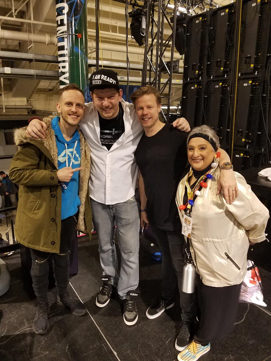 Happy Birthday to the legendary <a href="/FerryCorsten/">Ferry Corsten</a>! 

Picture was taken few years ago at Resolution with <a href="/iBluestone/">ilan Bluestone</a> and <a href="/LvAVB_ASOT1PNW/">LvAVB_ASOT1PNW</a>