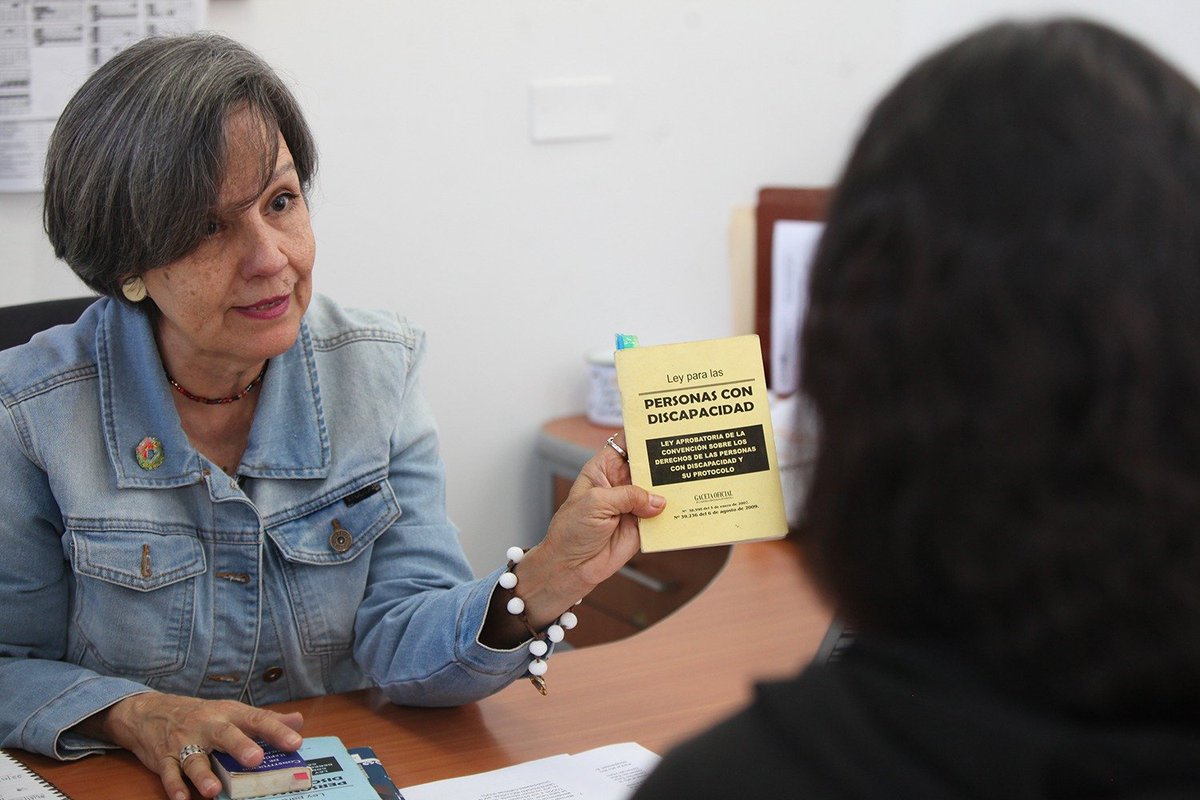 elucabista's tweet image. La #UCAB reafirma su compromiso con la inclusión. 
90 #ucabistas se benefician con el plan que, hace más de 10 años, ofrece acompañamiento psicoeducativo a alumnos con #discapacidad motora, auditiva o visual, y que se ha expandido a otras condiciones.
goo.su/Xb0Pc