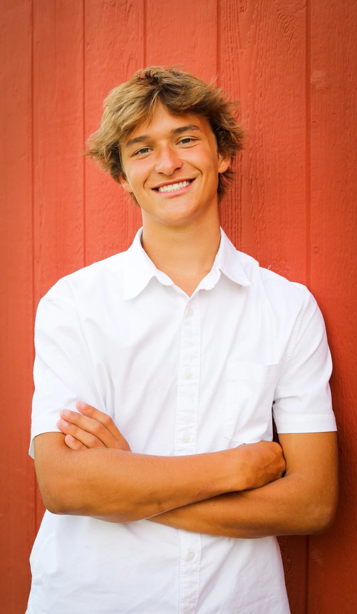 ChanStormCC_TF's tweet photo. Q&amp;A with Jack Grobel (Class of 2024, Track and Field Captain):

Q: What is your most memorable track and field moment?

A: When I did a distance workout with Liv Hansen and we got lost on a run with no phone in 90 degree weather and ran 3 extra miles on accident. https://t.co/YjoLYxipDY