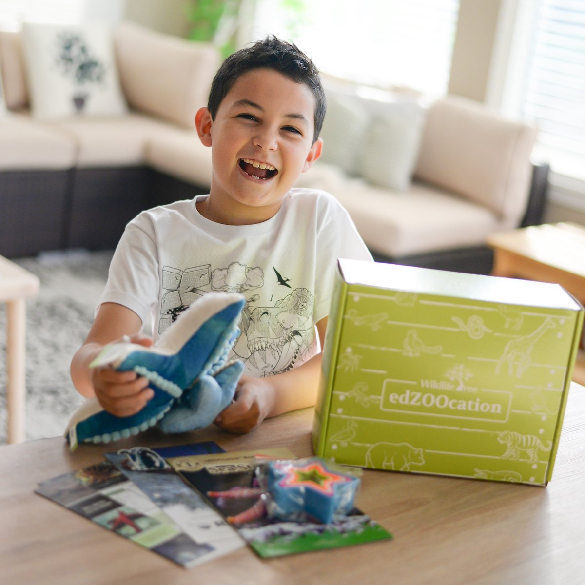 Our subscription boxes are designed to inspire big smiles 😊📦💖 #edZOOcation #edZOOcationBox #kidssubscriptionbox #kidseducationalactivities #subscriptionbox