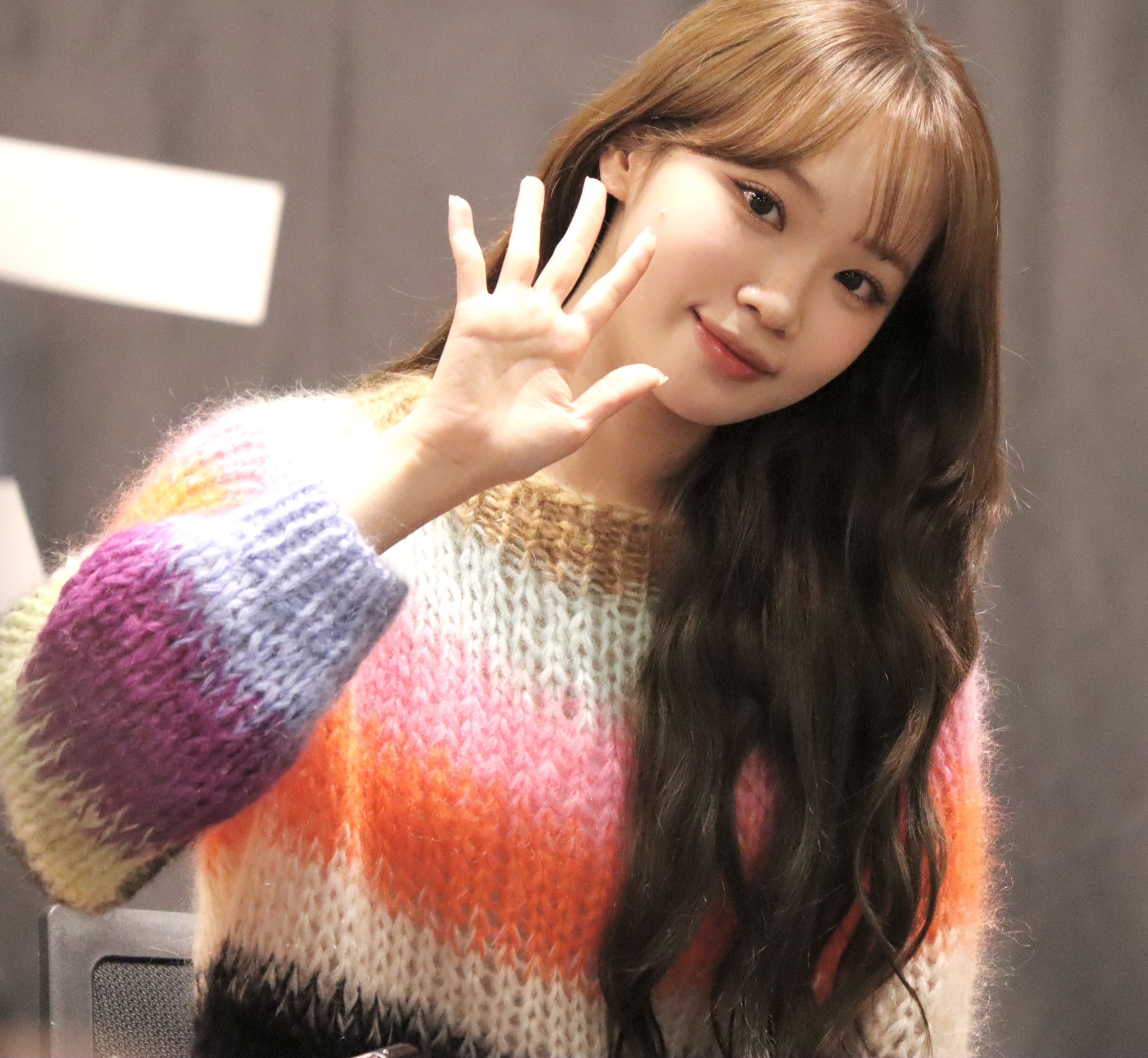 ARTMS チェリ(LOONA) 対面サイン会 直筆サイン入りポラ ARTMS チェリ 直筆サイン入り チェキ ポラロイド - メルカリ