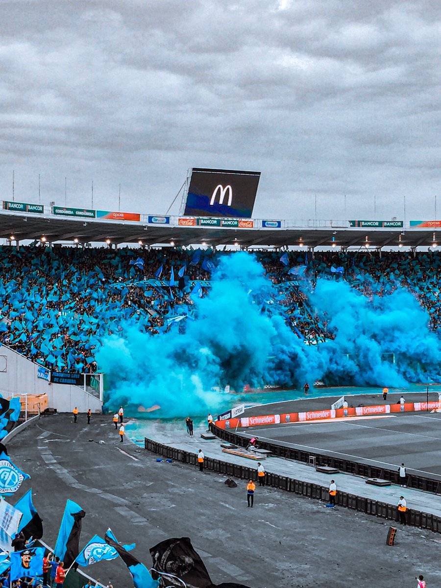 RecibimientoCab's tweet photo. Gracias a todo el pueblo pirata por acompañar durante todo el 2023, demostramos que todos unidos tenemos la mejor hinchada del país, vamos por más objetivos en el 2024, el sueño está cada vez más cerca

RECIBIMIENTOS CAB https://t.co/LXvVwsWU2v