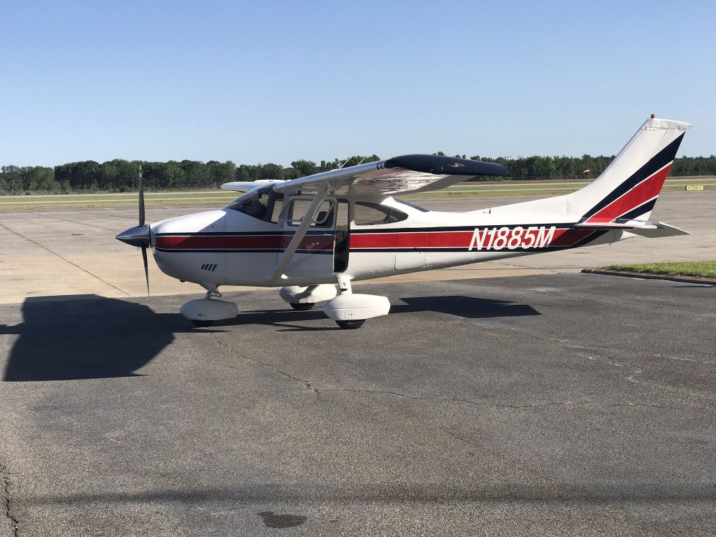 #IFR 10 DAY COURSE IN A #CESSNA 182
Congratulations to Lisa Fink of Acworth, GA/Anchorage, AK for passing her Instrument checkride in her Cessna 182 equipped with #Garmin GTN 750, dual G5's, and GFC 500 autopilot.
Well done Lisa!!!#iflyifr2023 <a href="/MaxTrescott/">Max Trescott</a> <a href="/CessnaFlyerAssn/">Cessna Flyer</a> @AOPA