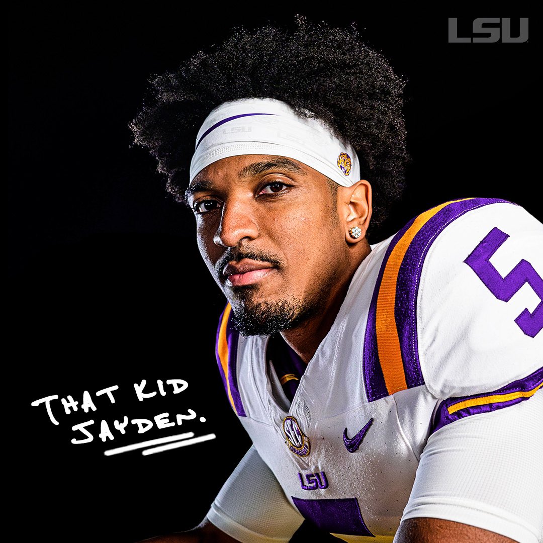 LSUfootball's tweet photo. No one like Jayden Daniels 

https://t.co/UuefLCpqLG https://t.co/DimHEh3oJS