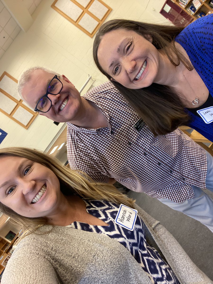 MrsConnor14's tweet image. Thank you @mcleod &amp;amp; @EduQuinn for the excellent deeper learning discussion! Looking forward to implementing the 4 Shift Framework and bringing the ideas back to #mursd @HagensLearners #4shifts #deeperlearning