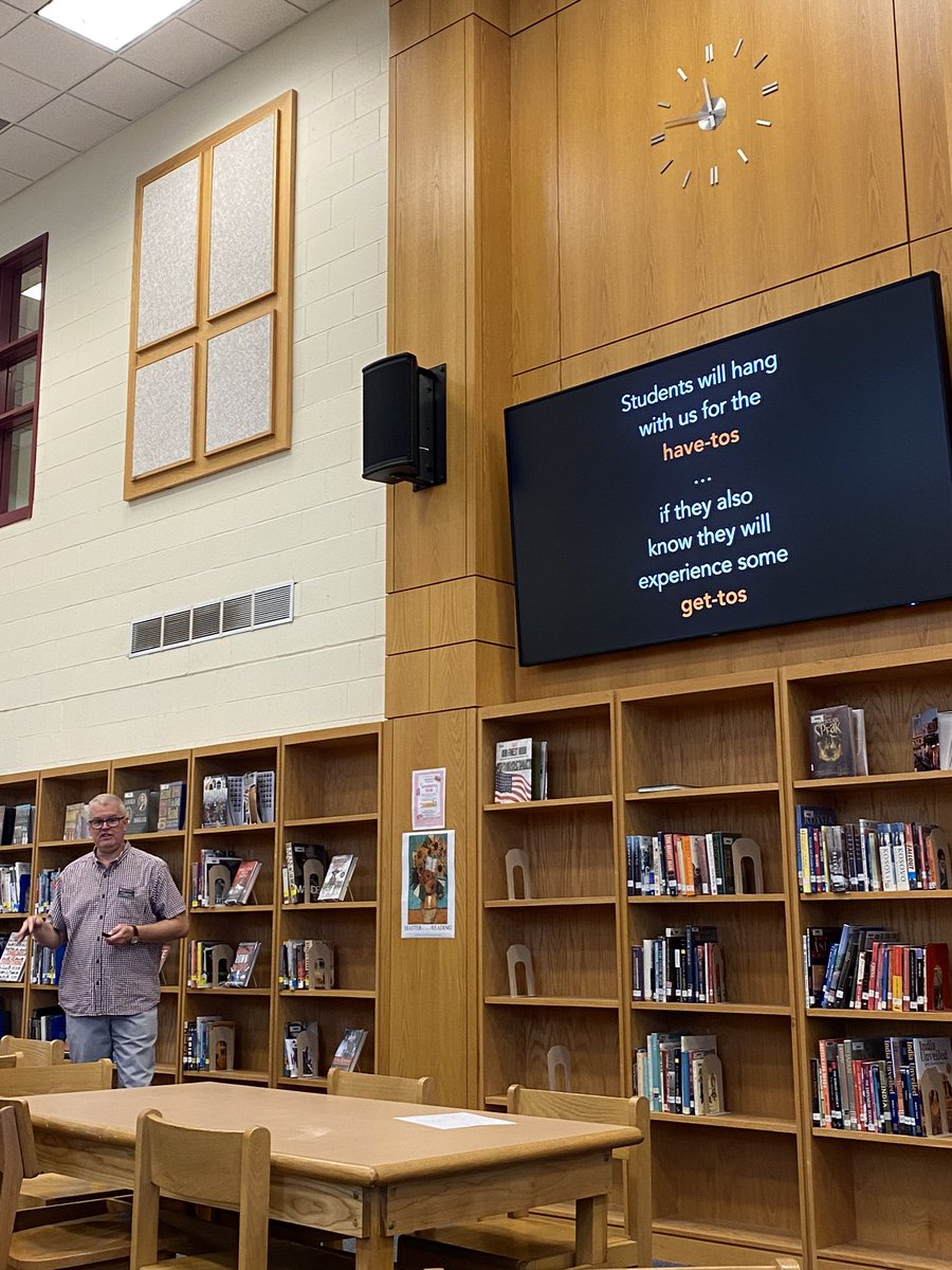 MrsConnor14's tweet image. Thank you @mcleod &amp;amp; @EduQuinn for the excellent deeper learning discussion! Looking forward to implementing the 4 Shift Framework and bringing the ideas back to #mursd @HagensLearners #4shifts #deeperlearning