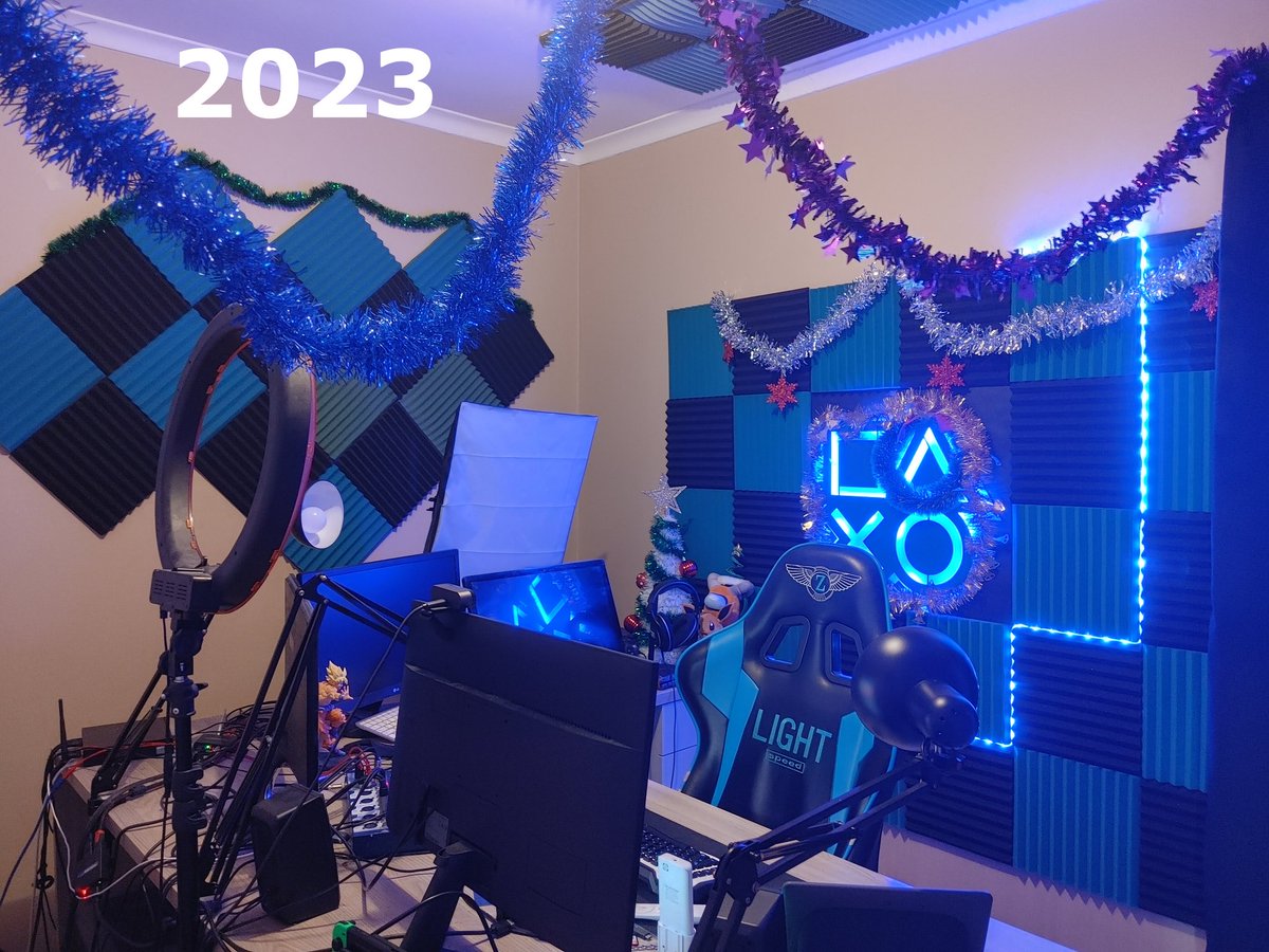 avatronis's tweet photo. My #streamingsetup #gamersetup #christmasdecorations for #christmas2023 compared to last year. Which one do you think is better? https://t.co/lZTDNJQd1T
