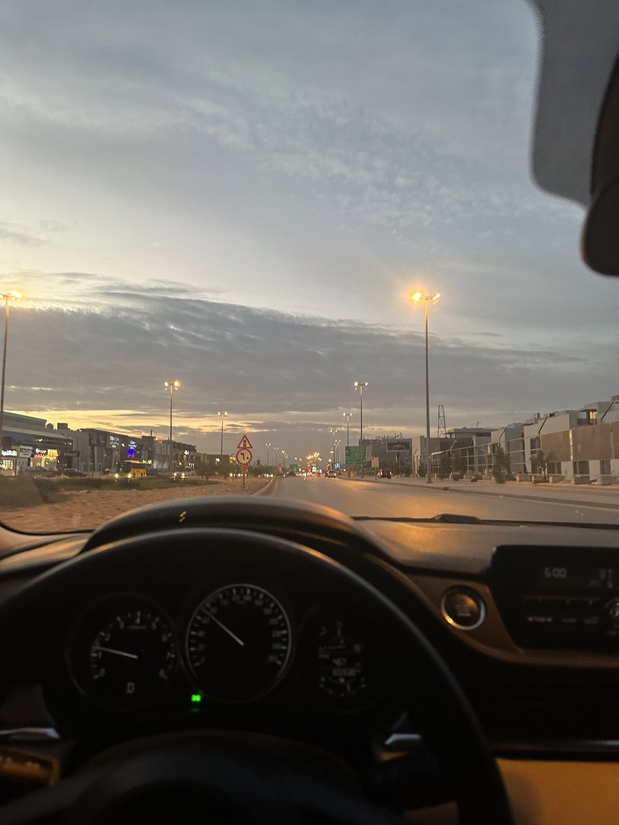 iKhxalid1's tweet photo. فجر اليوم 🤍🤍 https://t.co/iDtseWa7ET