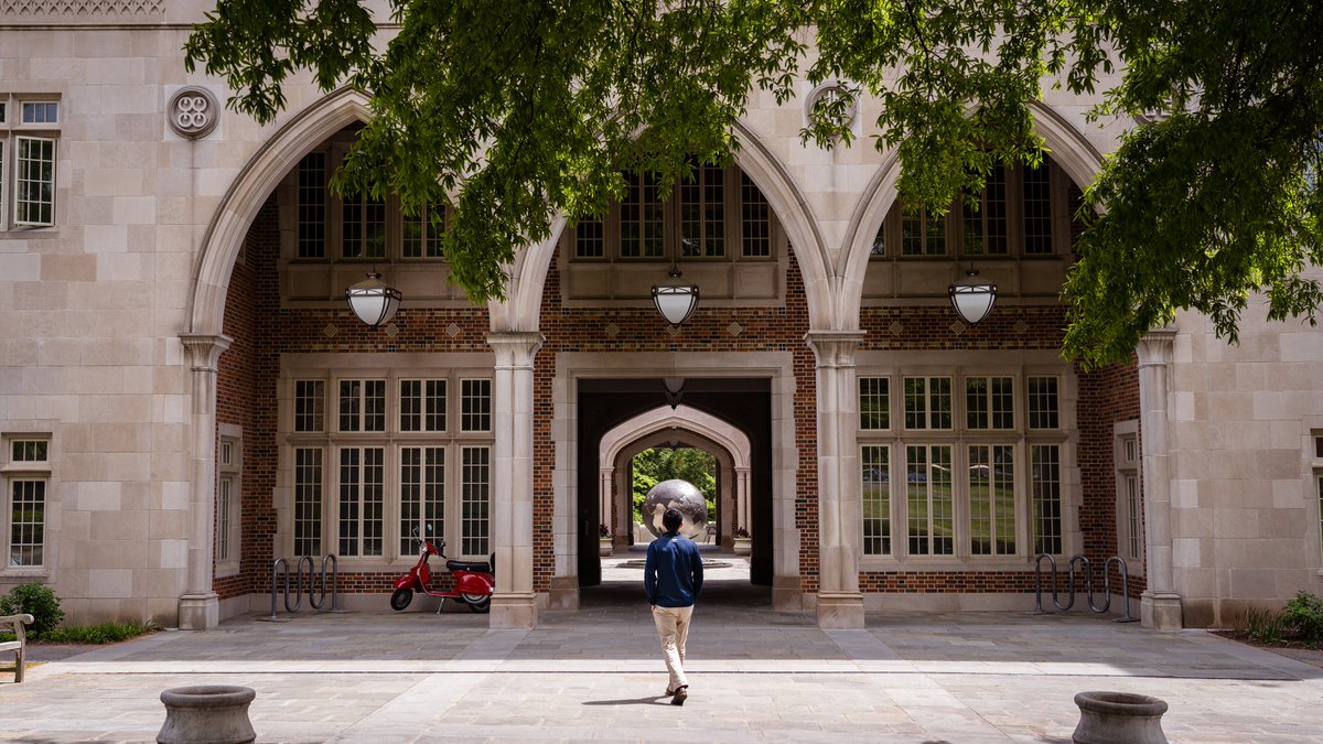 UR Media & PR (@urnews2use) on Twitter photo The University of Richmond (<a href="/urichmond/">University of Richmond</a>) is ranked #1 in undergraduate study abroad participation among peer institutions by the <a href="/IIEresearch/">IIE Research</a> Open Doors Report.
Read more: news.richmond.edu/releases/artic… The University of Richmond (<a href="/urichmond/">University of Richmond</a>) is ranked #1 in undergraduate study abroad participation among peer institutions by the <a href="/IIEresearch/">IIE Research</a> Open Doors Report.
Read more: news.richmond.edu/releases/artic…