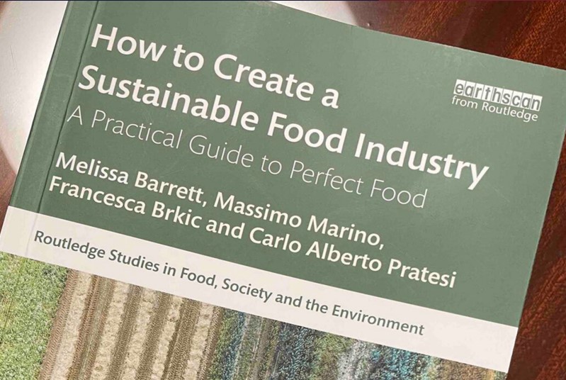 "How to Create a Sustainable Food Industry" -- Join EIIS President <a href="/ca_pratesi/">CarloAlberto Pratesi</a>, co-authors <a href="/melissa_barrett/">Melissa Barrett</a>
and Massimo Marino at <a href="/COP28_UAE/">COP28 UAE</a>
for the launch of this book, "a practical guide to Perfect Food"
🗓️Dec. 5 at 17:00  
📍Climate Action Zone, Madinat Jumeirah Hotel