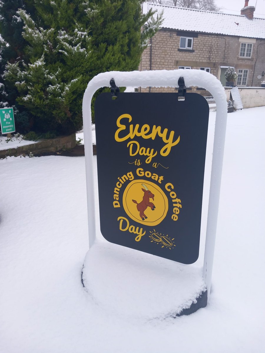 dancinggoatyork's tweet image. ❄️❄️ Brrrr it's a good job there is #DancingGoat Coffee at the ready over in #Wombleton ⛄☕

#whitestuff #staywarm #wrapup #coffeewarmer #dancinggoatcoffee #coffeetime #coffeeshop #snowday #snow #coffeeandsnow #yorkshire