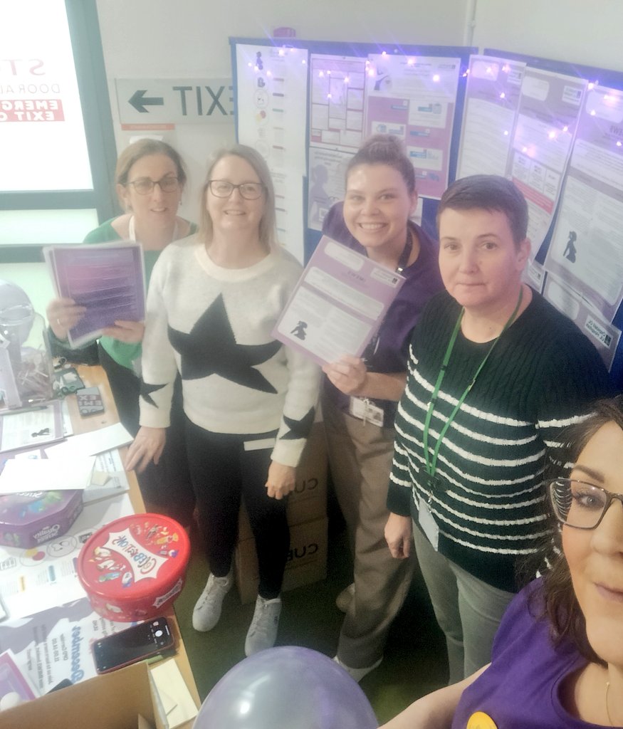 YvonneCYoung's tweet photo. Launch of a new patient safety initiative @ULHospitals. The "IMEWS in the Non-Maternity setting" care bundle booklet.
#IMEWS #EarlyRecognition https://t.co/0WS1t94PeG