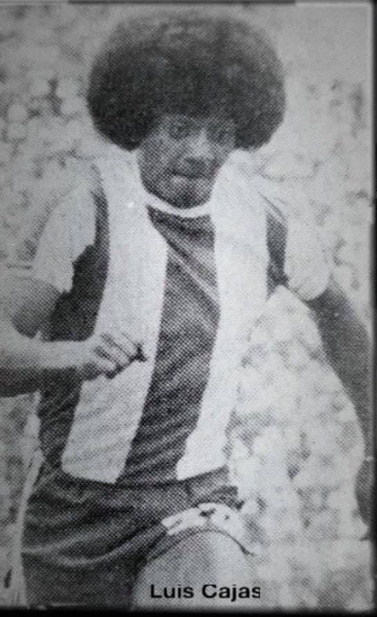 juanapc99's tweet photo. Tu queridísima católica y tu queridísimo rodillo rojo en torneo internacional, no me imagino lo feliz que debes estar allá arriba Luchito 🔴⚪️ #TecnicoUniversitario https://t.co/1c24bIszWy