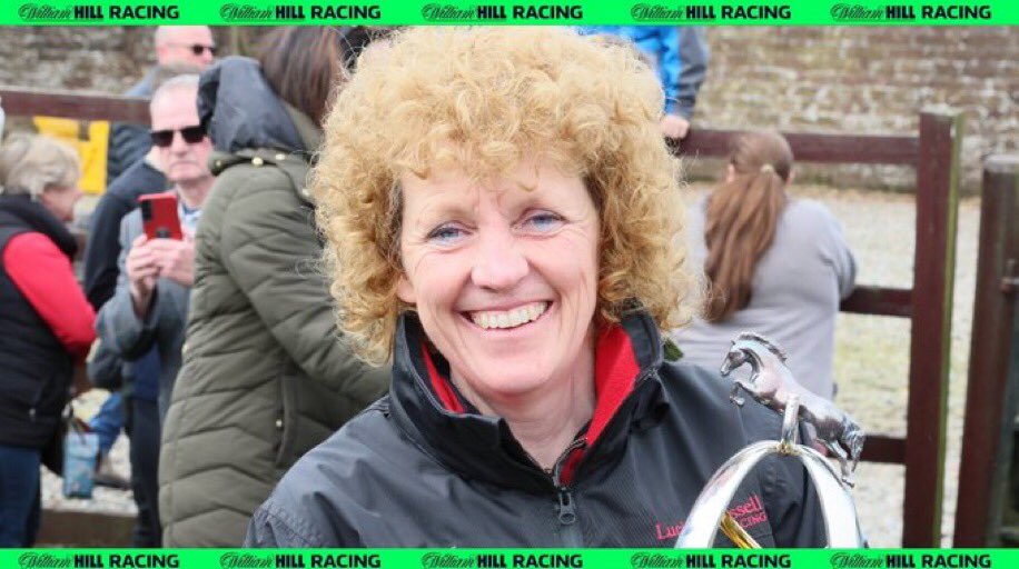 ✅ 2023 HWPA Jumps trainer of the year Congratulations, @lucindavrussell! 👏