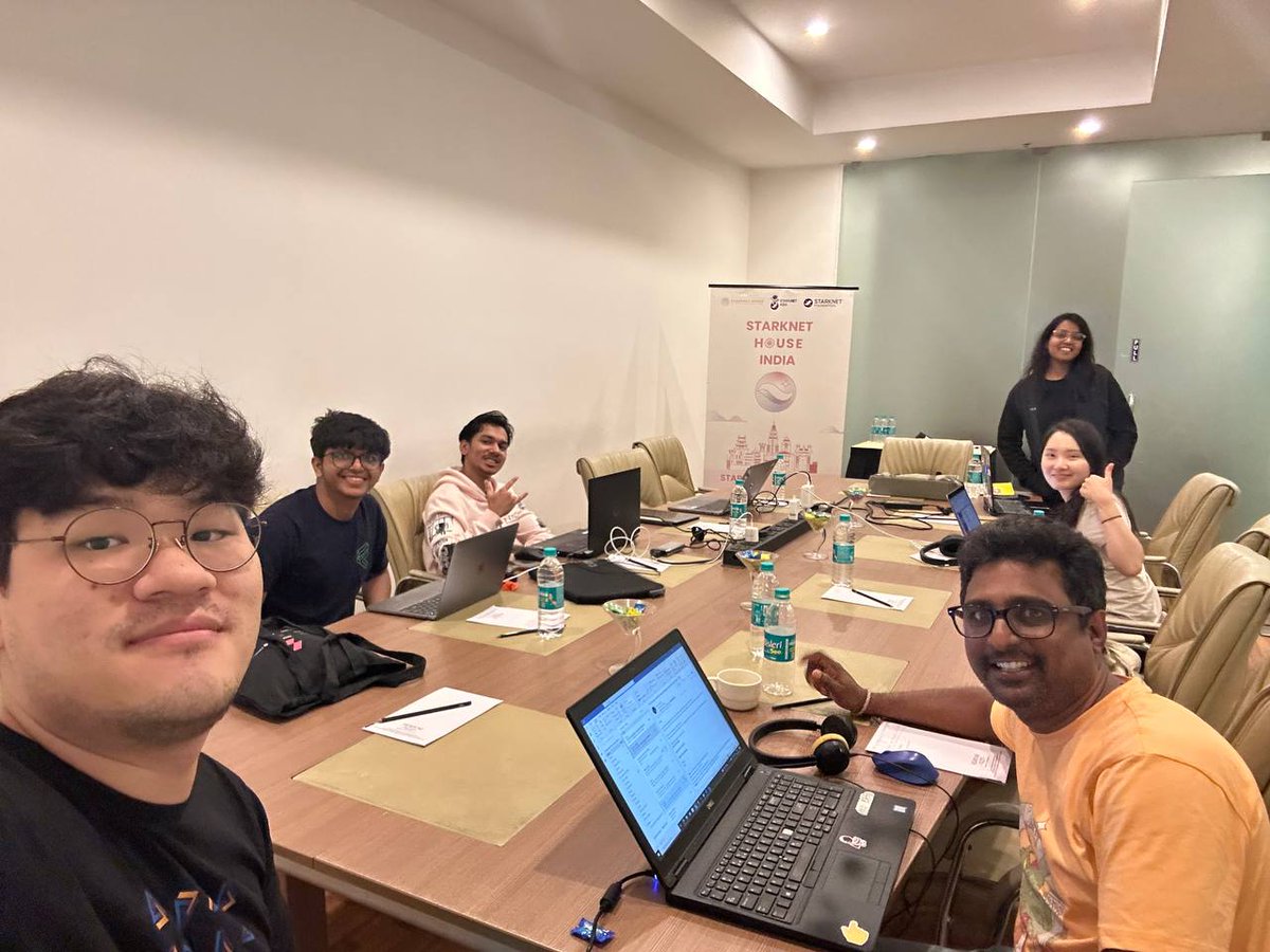 Starknet House 🏡 tweet media