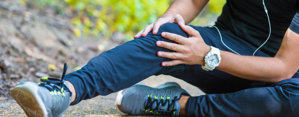 BlueRidgePT's tweet photo. Arthritis is a painful ailment that can make a person feel isolated and confined on their path. Physical therapy and other natural treatments can help you relieve your arthritic problems. 

https://t.co/jXCvuwNSEW

#BlueRidgePT #PhysicalTherapy #PhysicalTherapist #ArthritisPain https://t.co/48QS8qEhgD