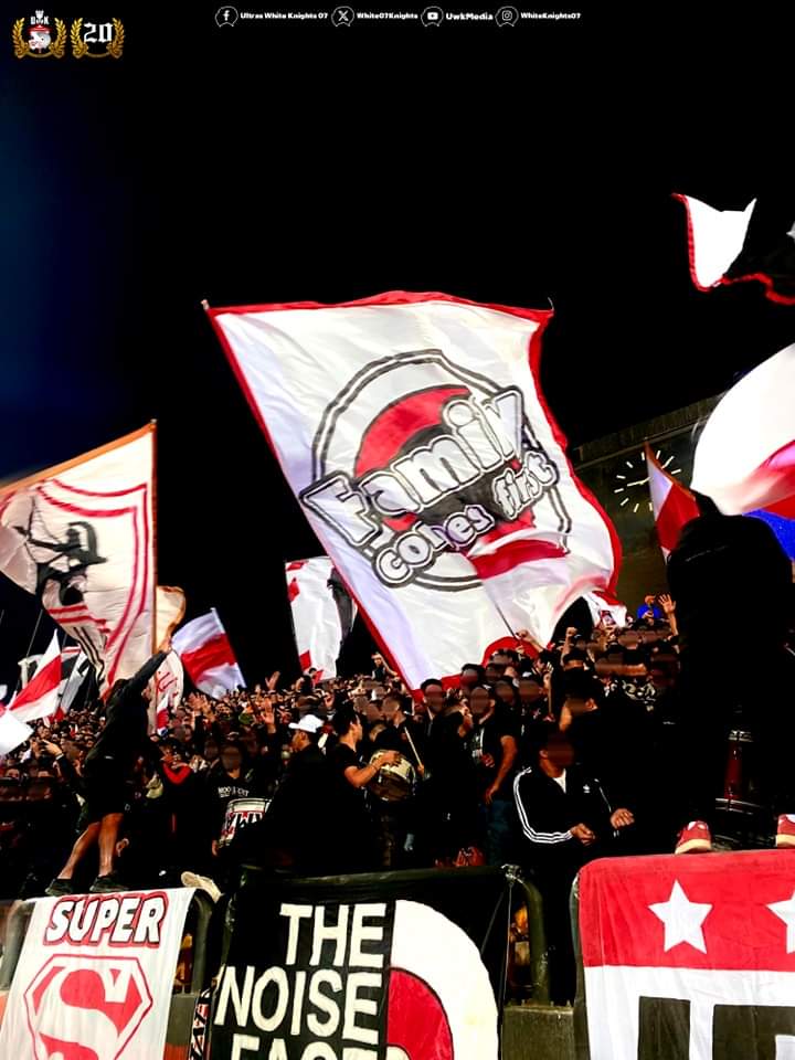 "ترابُط العائلة يصنع المُعجزات .. متحدون لحصد البطولات" 

لا تأتي البطولات إلا بالترابُط والجُهد ومعرفة قيمة ما نُمثله وما نُريد أن نحصل عليه، حينها تتحقق المُعجزات وتصبح الأحلام واقع نعيش فيه بِما نبذله مِن مجهود.

تحدثنا لكُم مرارًا وتكرارًا أن عائلتنا الكبيرة تعمل بأقصى جهودها