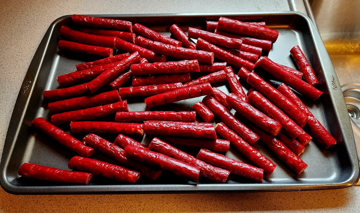 Louis Garza 🇩🇪🇺🇲🇲🇽 tweet media