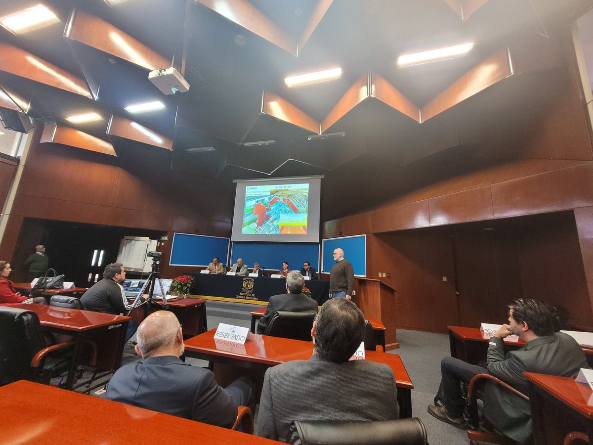 iquimicaunam's tweet photo. El Laboratorio de Modelos y Datos #LAMOD, proporciona infraestructura de supercómputo que es útil para realizar cálculos y modelar sistemas, así como analizar datos, en diversas ciencias, incluida la Química https://t.co/W8hZPyGtGz