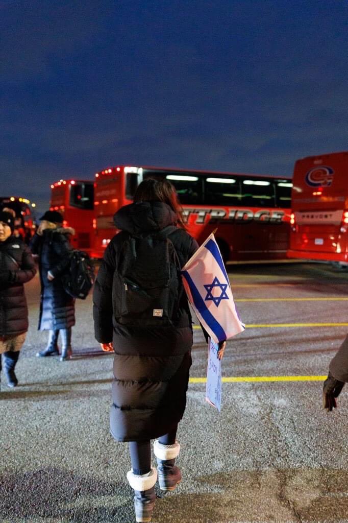 UJAFederation's tweet photo. Bussing to Ottawa Rally Disrupted by an act of antisemitism. Click the link for the full update: 
https://t.co/pAOBry2s1A https://t.co/4Tg2CZxXYW