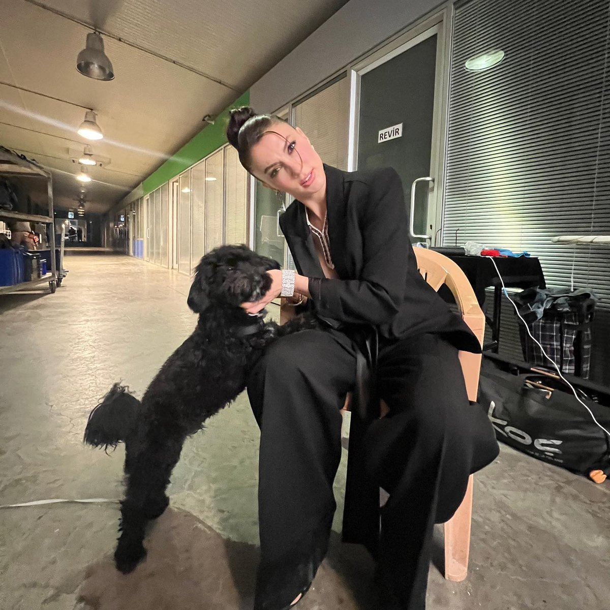 📸| “🖤”
@/burcuozberk • IG Feed
#BurcuÖzberk