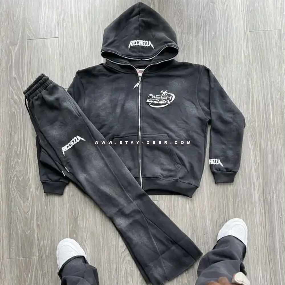 Staydeer2's tweet photo. 📷 "Vintage Wash Printing Tracksuit
DM or Email us:
staydeer3@gmail.com
WhatsApp: +92-3094265671
#Vintage #Wash #Printing #acidhoodie #chemical #washedhoodie #stonewashed
#vintagedai #pullover #oversize #oversizefashion #brandhoodies  #outfits #headwtreetwears  #staydeer https://t.co/R9OQg6eRE4