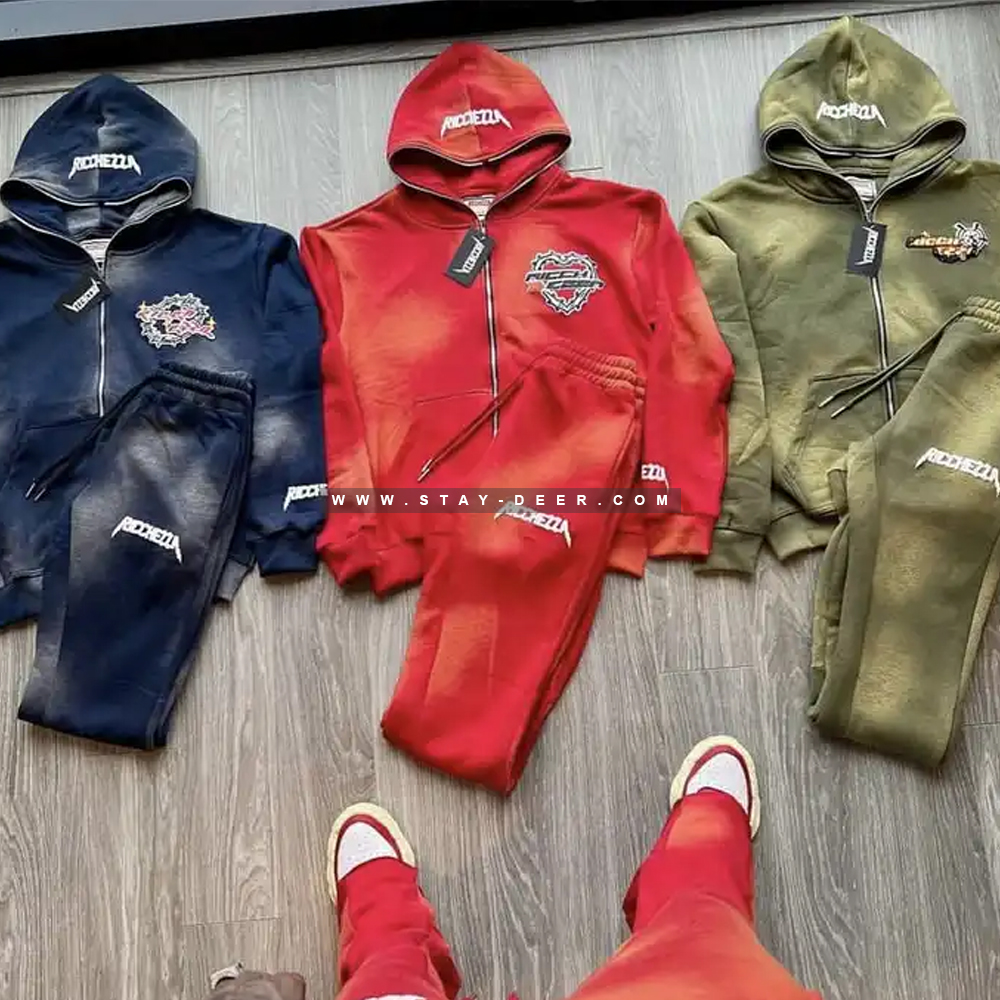 Staydeer2's tweet photo. 📷 "Vintage Wash Printing Tracksuit
DM or Email us:
staydeer3@gmail.com
WhatsApp: +92-3094265671
#Vintage #Wash #Printing #acidhoodie #chemical #washedhoodie #stonewashed
#vintagedai #pullover #oversize #oversizefashion #brandhoodies  #outfits #headwtreetwears  #staydeer https://t.co/R9OQg6eRE4