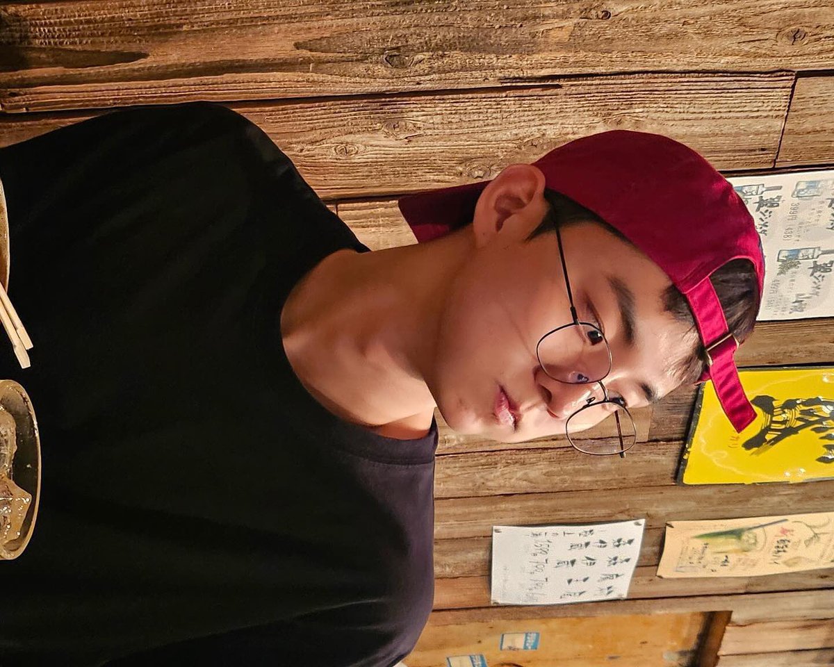 1like1Q5's tweet photo. 이건아니지예……………………………..😭 https://t.co/t3LsTjbsm3