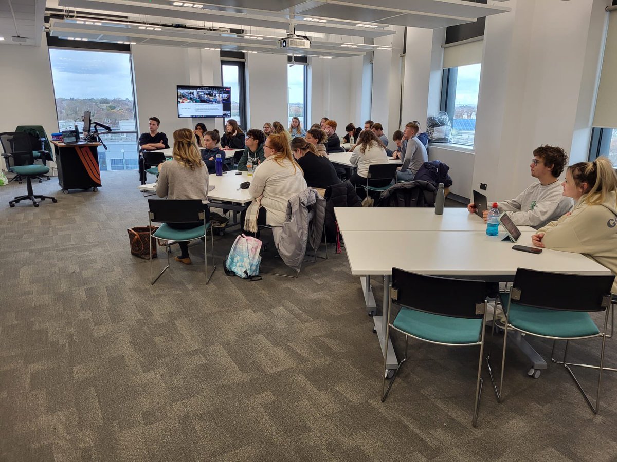 Bournemouth University year 1 students attending the Student Support Day in preparation for ambulance placement in the new year. 
.
.
#studentparamedic #paramedicstudent #paramedicstudnets #nhsparamedic #paramedicplacement