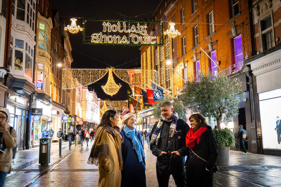Winter means hot drinks, Christmas markets and beautiful lights in every city in Ireland. Experience the best of Christmas in Ireland with Joe O’Reilly Ireland DMC for a magical Christmas you’ll never forget.
#irishchristmasmarket #tourismireland #fàilteireland #joeoreillyireland