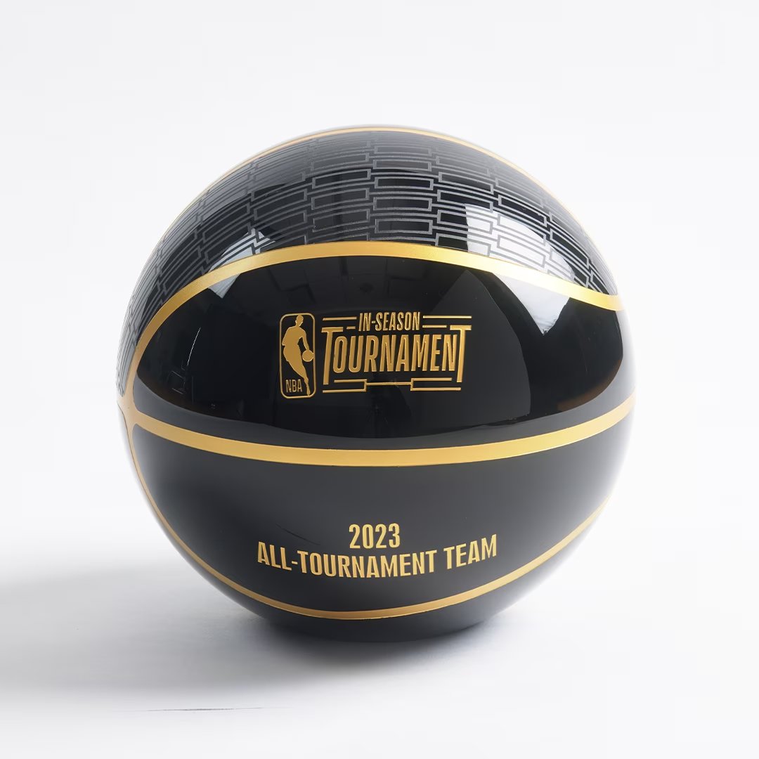 Tomer Azarly tweet media