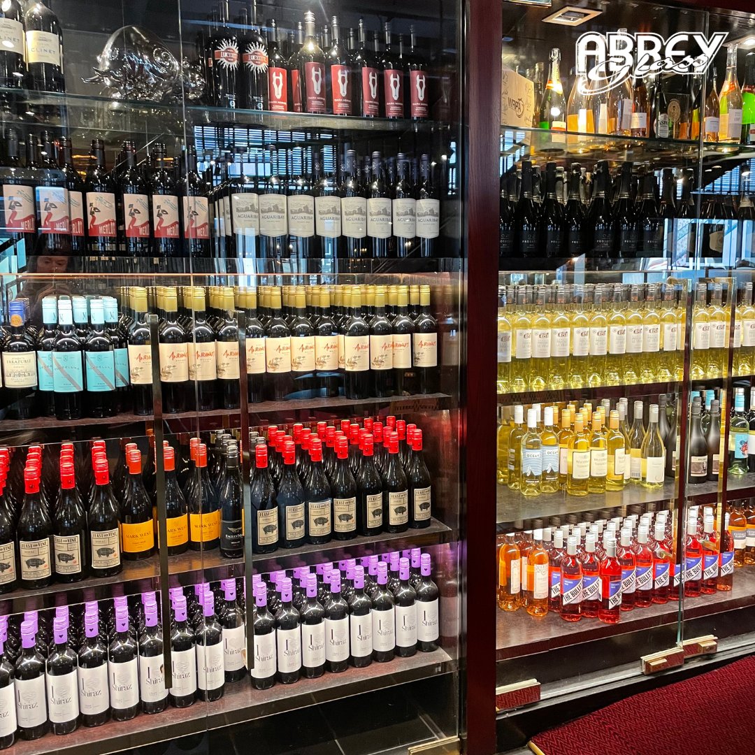 📍 @MillerandCarter

Reflecting on some of our recently delivered projects, the glass display work we did for Miller and Carter really emphasises our dedication to quality.

#AbbeyGlass #InteriorDesign #InteriorInspiration #RestaurantDesign #CommercialInteriors  #GlassDisplays