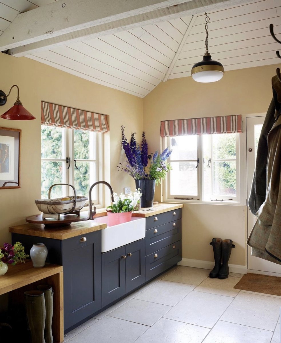 Perrin & Rowe tweet media