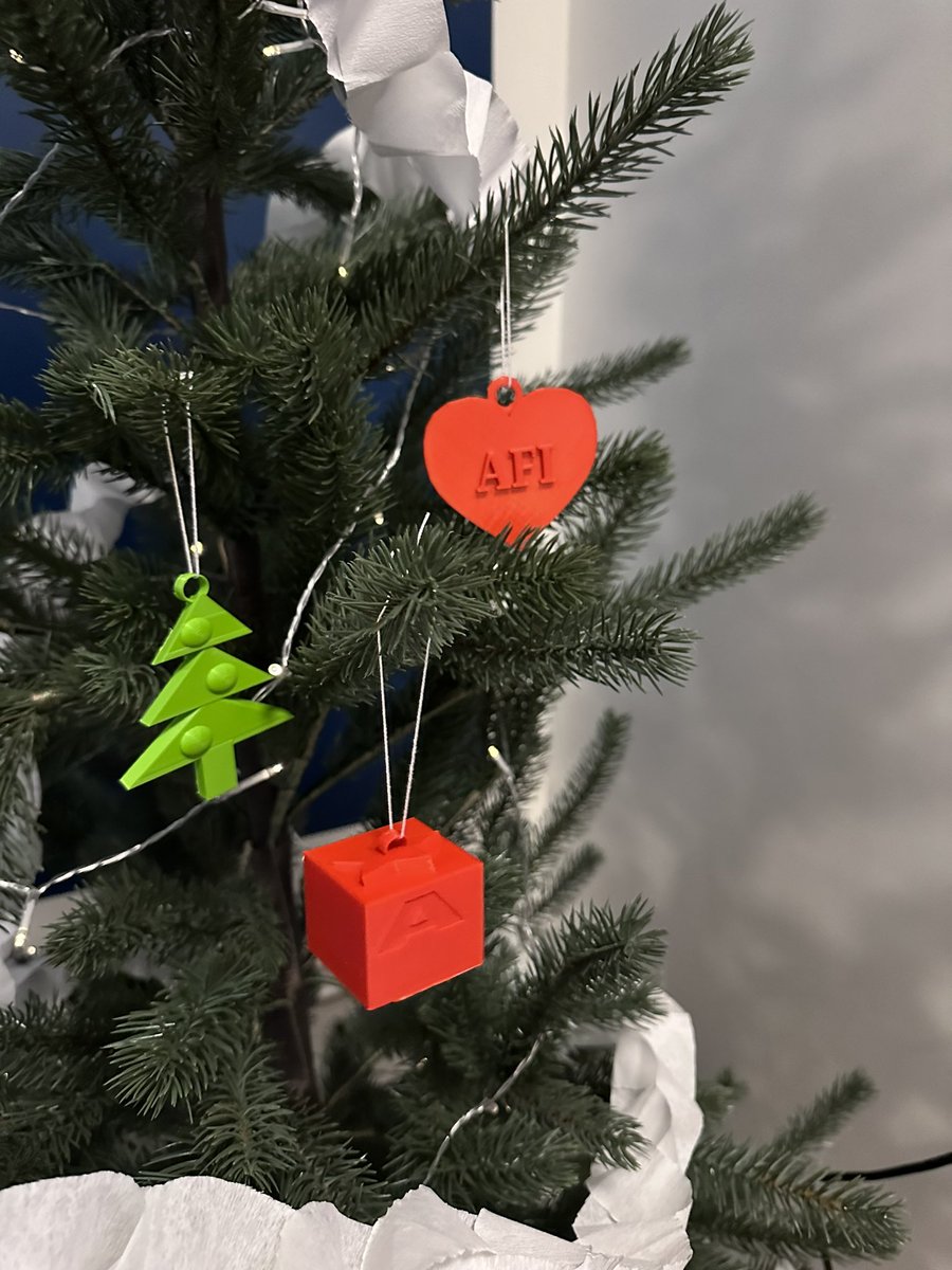 Berglind Þórisdóttir tweet media