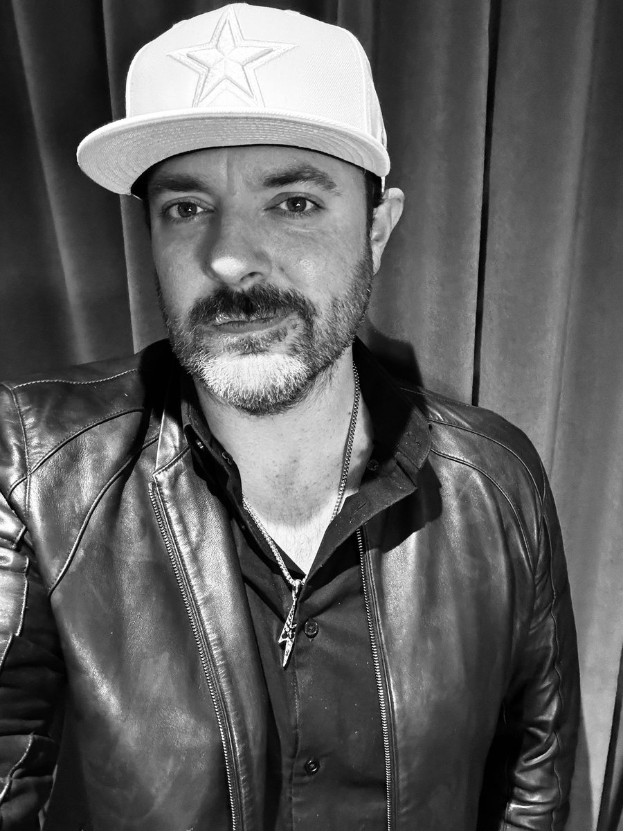 Podcast vibes #cheers