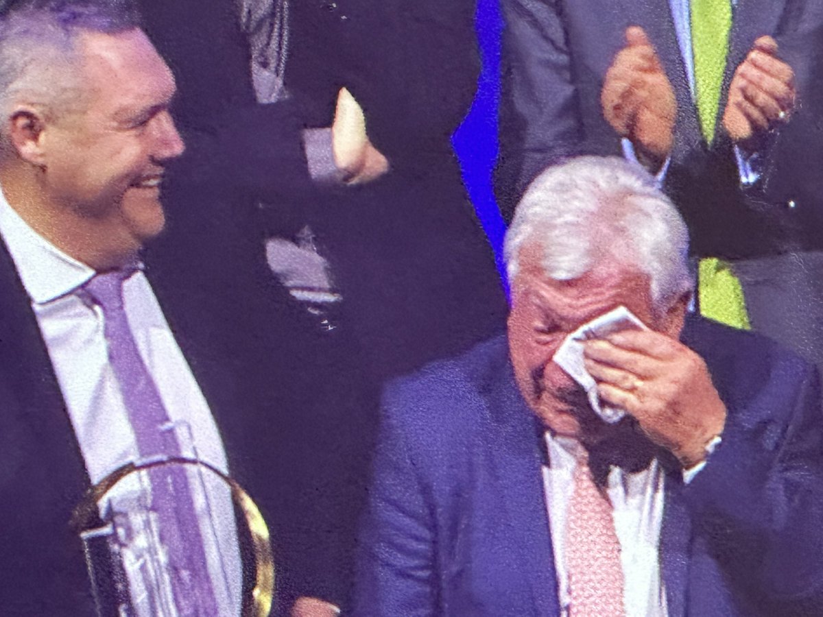 Simon Souris tweet media