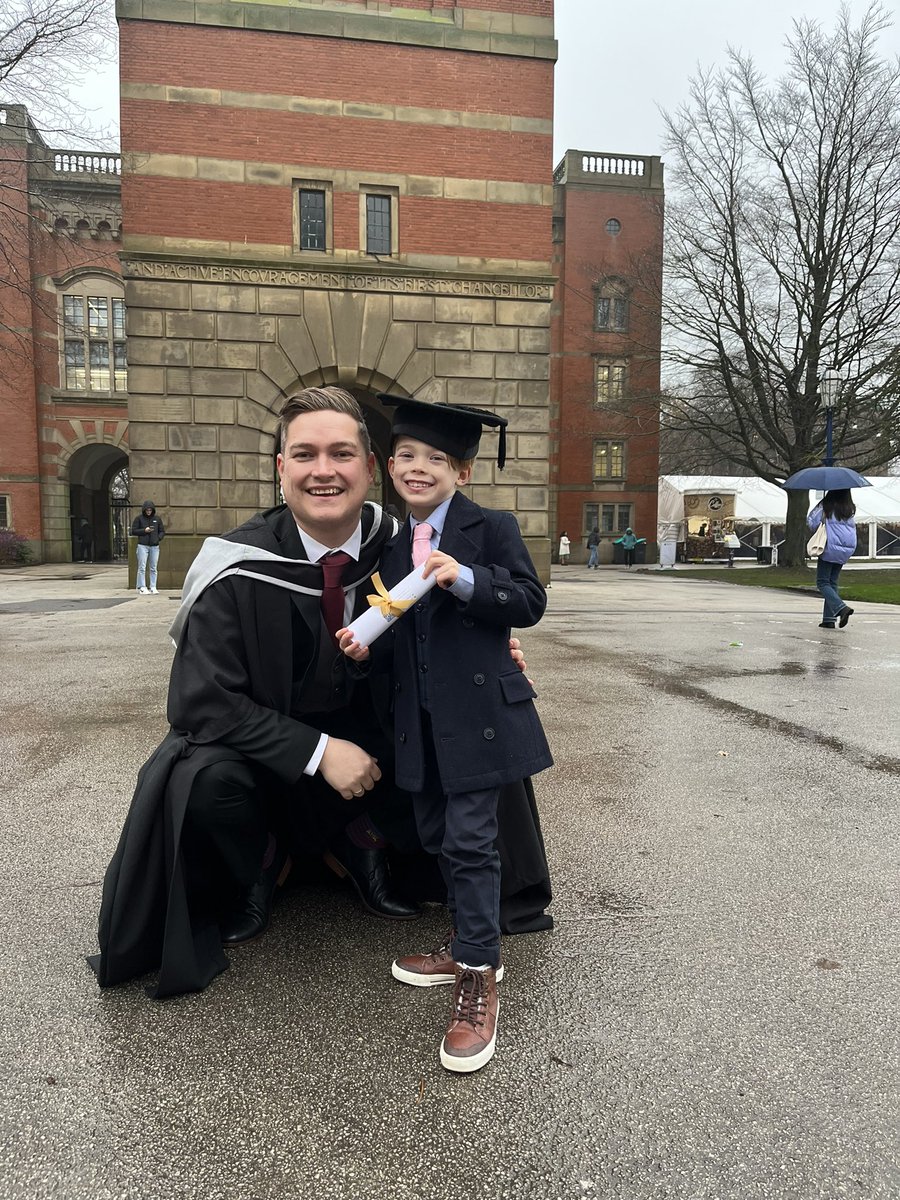 Graduating today was special to share with family. (Few not photographed today) Thank you to them all and @c_ahern26 @MM_Physio @Back_in_Action @advancephysio1 @UHBTherapy @SWBH_MSK_physio @thecsp @PhysioMACP . Now to get things published. #MSc #lifelonglearning #family