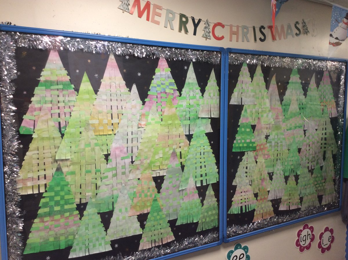 woodstonecps's tweet photo. Each class has created a Christmas display ro decorate our corridor - this year's theme is Christmas trees. Don't they look great?! https://t.co/jabaifXhED