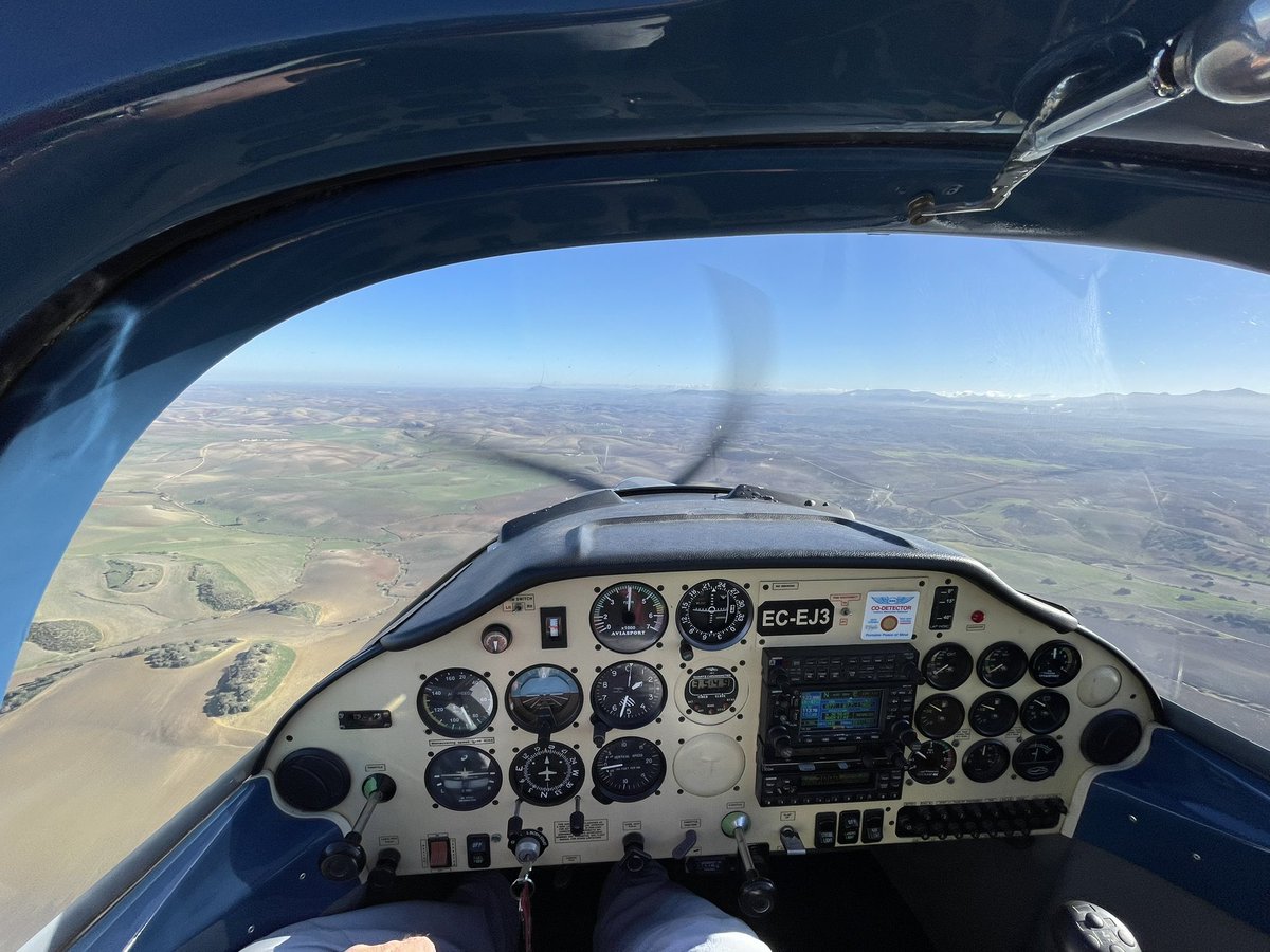 #FlightDeckMonday
#Aviadores
#PrivatePilot
#PilotsOfTwitter