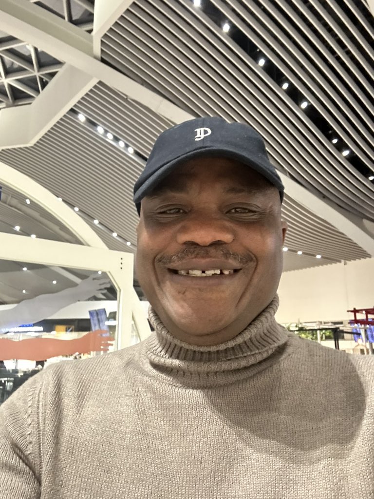 Dele Olawanle tweet media