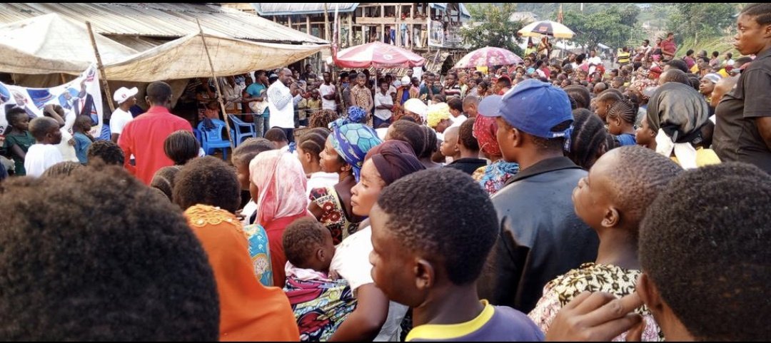 Bobflory1's tweet photo. #Walikale_campagne_électorale :
@juvenalmunubo a tenu son 5e meeting à #Mpofi, Groupement #Utunda.
Mpofi est situé à 50 km de Walikale centre, sur la route provinciale Goma-Masisi-Walikale.
Peuples bénis de WALIKALE, Votons tous MUNUBO MUBI Juvénal, Député national n°06 ✌️💪 https://t.co/Djop7IDXxW