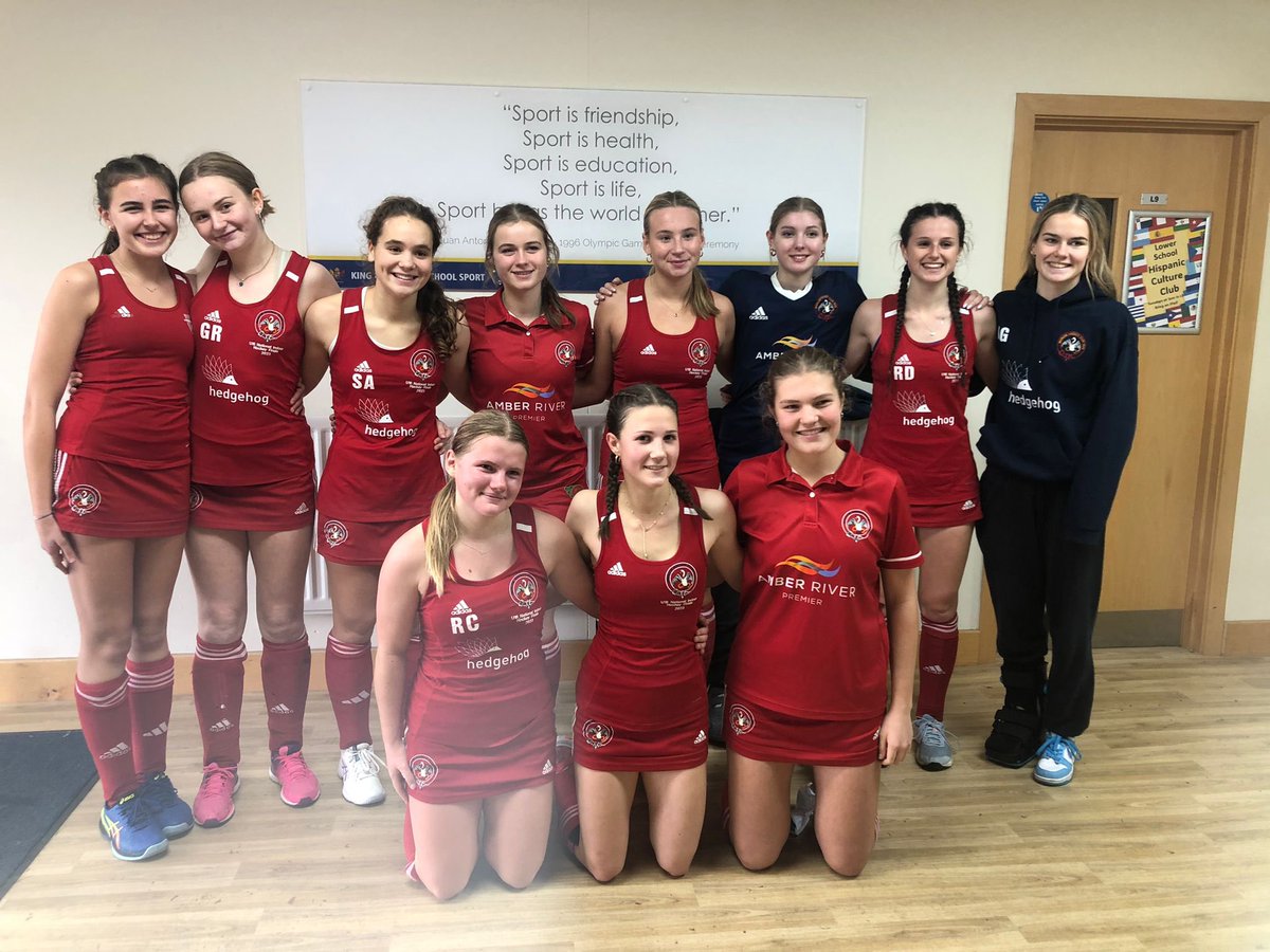 MarlowHC's tweet photo. Congratulations to both our U18 teams for an excellent day of indoor yesterday 👏
The girls have qualified for National Finals 🥳 whilst the boys unfortunately missed out in a tight shoot out against Trojans 🤝
#proudclub #indoor #redarmy https://t.co/XaCRxq3DPQ